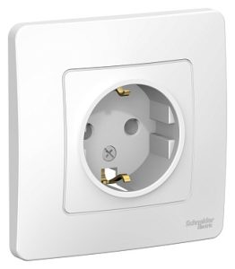 Blnrs001011 Розетка с/у з/к без шт. 16А 250В, белый
