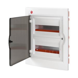 Dkc Щиток встраиваемый с дверцей 24 мод.,ip41, белый, с клеммным блоком 63А rb24b4twddkc