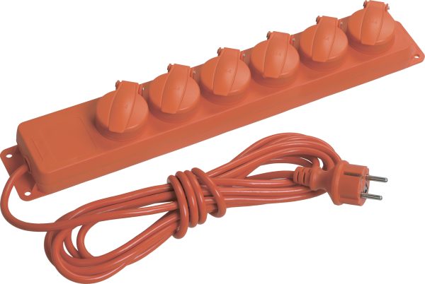 Iek Удлинитель У06В 6 места с защитными крышками ip44 2Р+pe/5метров 3х1мм2 16А/250В wyp10 16 06 05 4